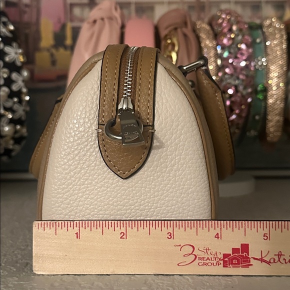 Coach Beige Leather Satchel - Picture 15 of 16